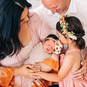 Meet your Posher, Lore